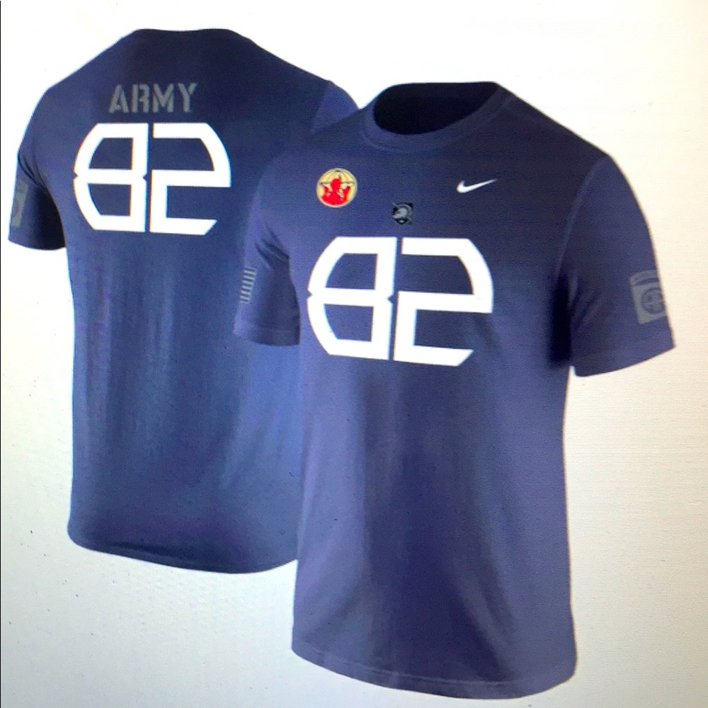 Nike Army collectable , vintage tee new w/tags